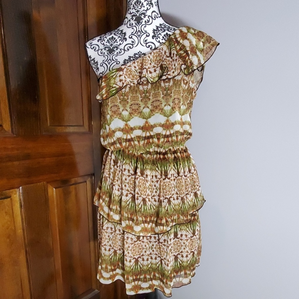 Asymmetrical Tribal Print Ruffled Dress